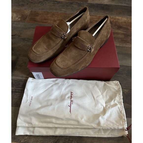 Salvatore Ferragamo | Shoes | Salvatore Ferragamo Raion Buc  display picture 3